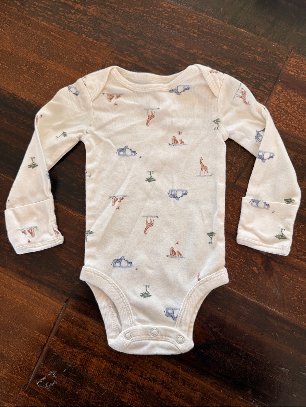 👚CLOSET CLEAN OUT SALE👖Long-Sleeve Safari Animal Print One-Piece 3M
